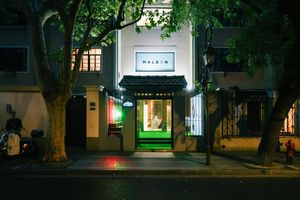 Image post by @clot on Instagram