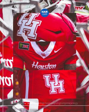 Image post by @uhcougarfb on Instagram