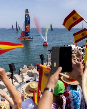Image post by @sailgp on Instagram