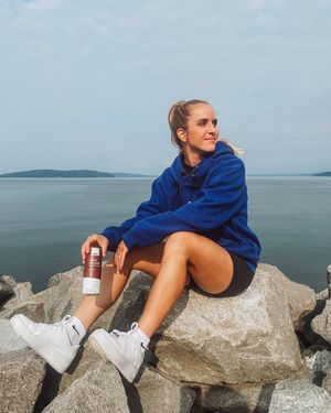 Image post by @nikkiguti7 on Instagram