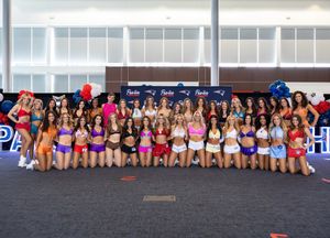 Image post by @patriotscheerleaders on Instagram