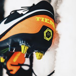 Image post by @soccerdotcom on Instagram
