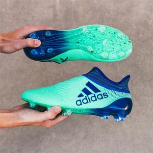 Image post by @soccerdotcom on Instagram