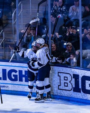 Image post by @pennstatewhky on Instagram