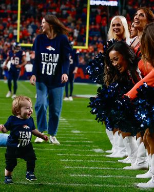 Image post by @denverbroncoscheer on Instagram