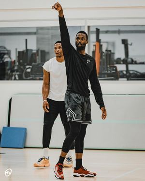 Image post by @hbarnes on Instagram