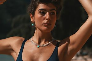 Image post by @juliaszendreijewelry on Instagram