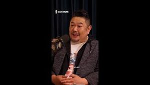 Video post by @warnerbrostv on YouTube