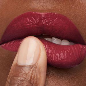 Image post by @maybelline on Instagram