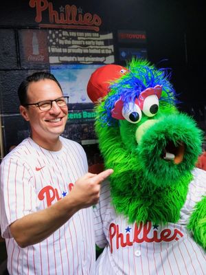 Image post by @governorshapiro on Instagram