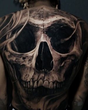 Image post by @raphbarrostattoos on Instagram