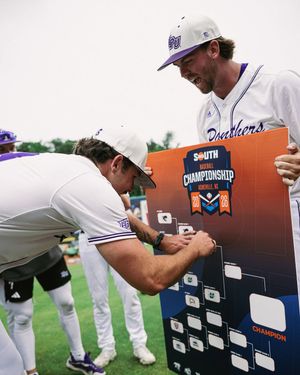 Image post by @hpu_baseball on Instagram