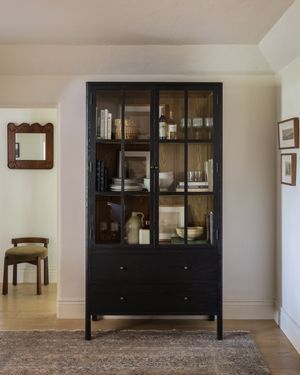 Image post by @shoppeamberinteriors on Instagram