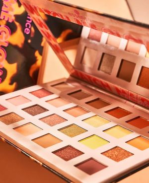 Image post by @rivierbeauty on Facebook