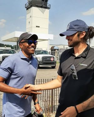 Image post by @p6aviation on Facebook