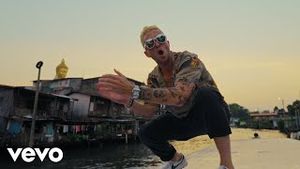 Video post by @onerepublicvevo on YouTube