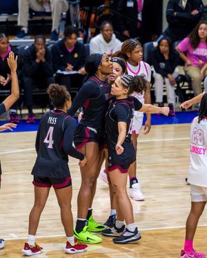 Image post by @elonwbasketball on Instagram