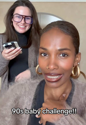 Video post by @thelipbar on TikTok