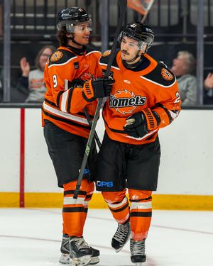 Image post by @fwkomets on Instagram
