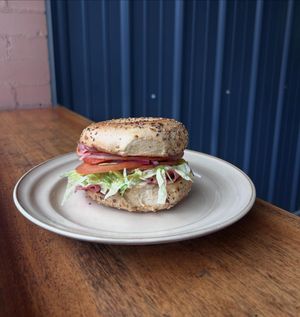 Image post by @bagelstreetdeli on Instagram