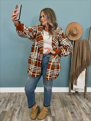 Image post by @shopfillyflair on Instagram
