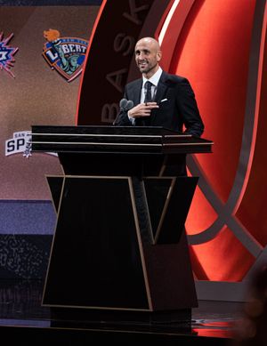 Image post by @Hoophall on Twitter/X