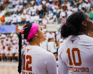 Image post by @texasvolleyball on Instagram