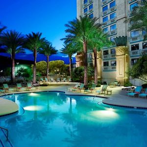 Image post by @stationcasinos on Instagram