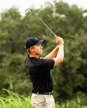 Image post by @uiwmensgolf on Instagram