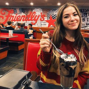 Image post by @friendlys on Instagram