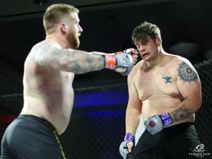 Image post by @fading_sun_photos on Instagram