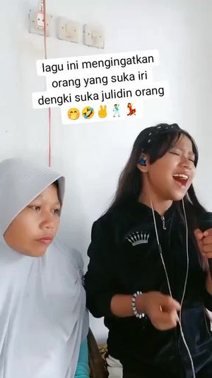 Video post by @da7april on TikTok