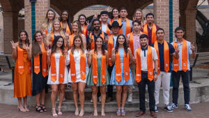 Image post by @UTRGVWmnsTennis on Facebook