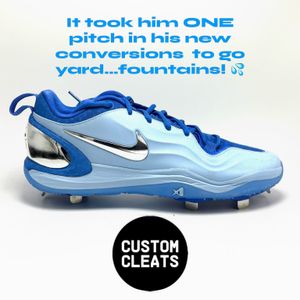 Image post by @customcleats on Instagram