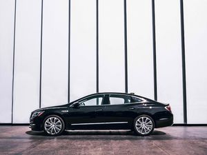 Image post by @Buick on Twitter