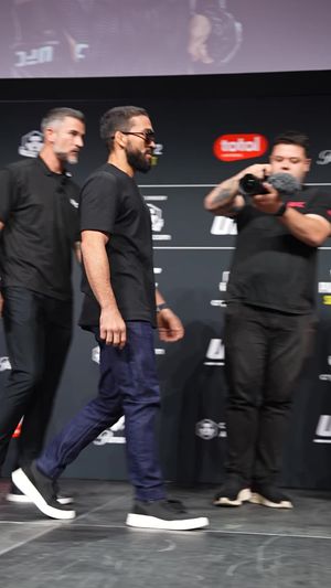 Video post by @ufcbrasil on TikTok
