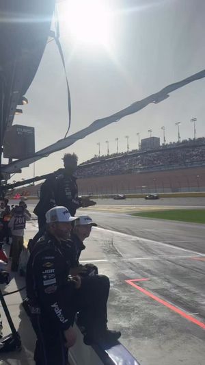 Video post by @LVMotorSpeedway on Facebook