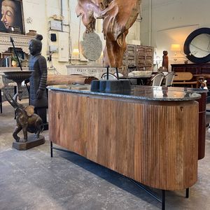 Image post by @homedesignstoremiami on Instagram