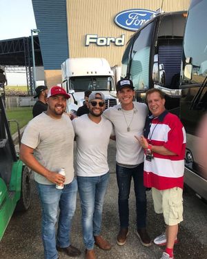 Image post by @frankraymusic on Instagram