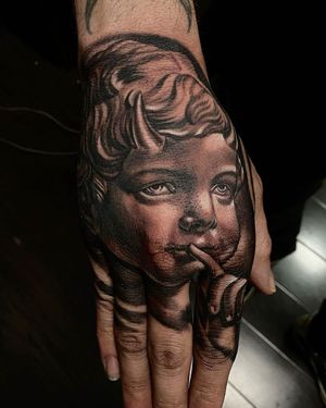 Image post by @skindesigntattoos on Instagram