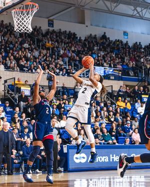 Image post by @marquettewbb on Instagram