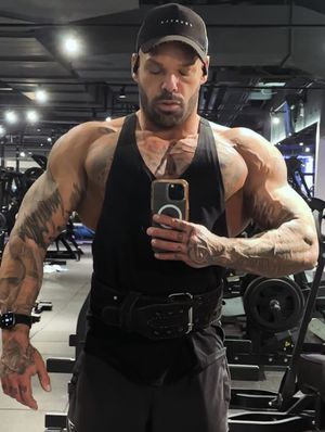 Image post by @robpizzutofitness on Instagram