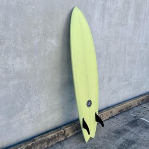 Image post by @elemntsurf on Instagram