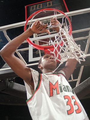 Image post by @caneshoops on Instagram
