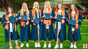 Image post by @CuseWLAX on Twitter