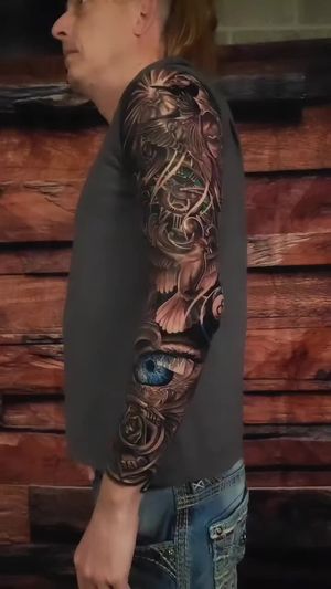 Video post by @skindesigntattoos on Instagram
