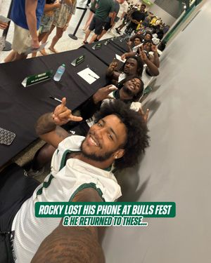 Image post by @usfathletics on Instagram