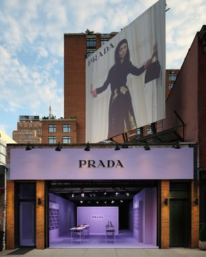 Image post by @pradabeauty on Instagram