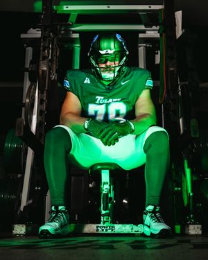 Image post by @greenwavefb on Instagram