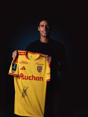 Image post by @ligue1mcdonalds on Instagram